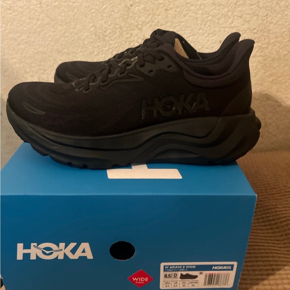Women’s Hoka One One Arahi 8 Black Athletic Shoes wide ! Various sizes - Picture 3 of 7